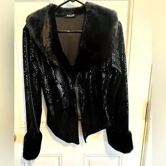 Jacket Special Occasion STUNNING Faux Fur cuffs and collar. Vintage - Picture 1 of 6